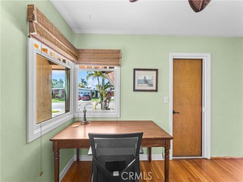 800 Driftwood Avenue, Seal Beach, CA