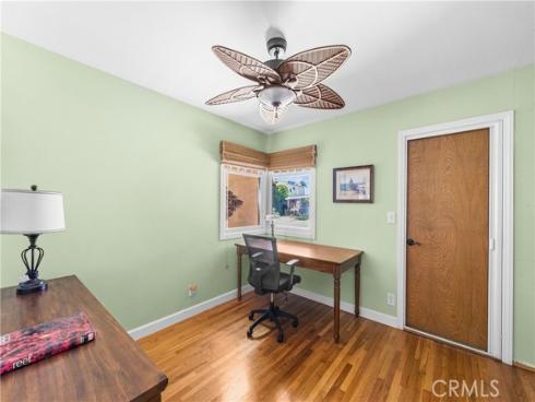 800 Driftwood Avenue, Seal Beach, CA