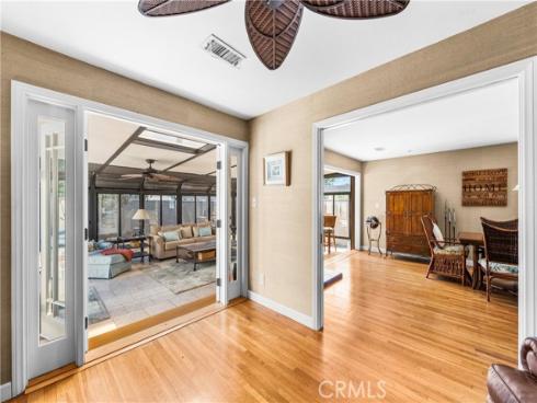 800 Driftwood Avenue, Seal Beach, CA