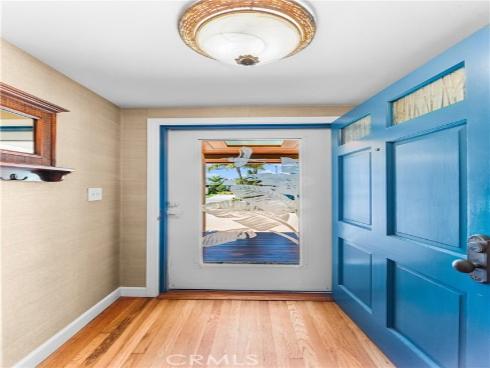 800 Driftwood Avenue, Seal Beach, CA