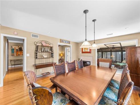 800 Driftwood Avenue, Seal Beach, CA