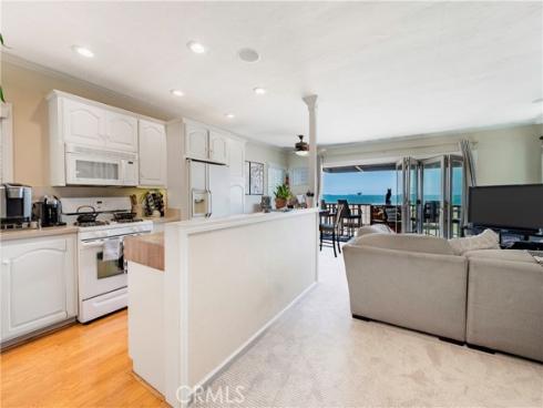 1003 Seal , Seal Beach, CA