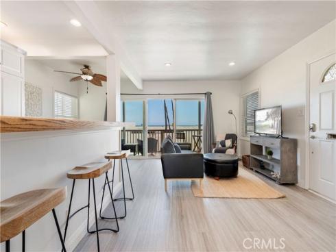 1003 Seal , Seal Beach, CA