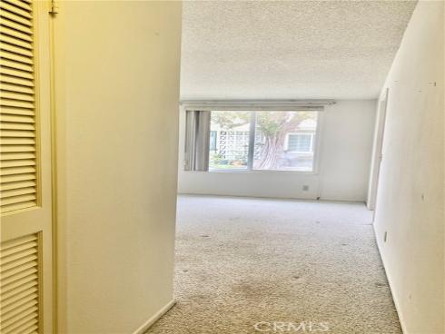 1603 Merion Way, M2-42l , Seal Beach, CA