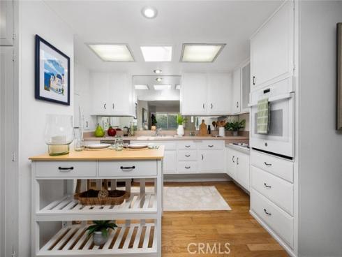 13381 El Dorado 202C M8 Drive, Seal Beach, CA