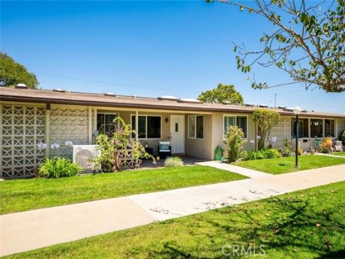 13381 El Dorado 202C M8 Drive, Seal Beach, CA