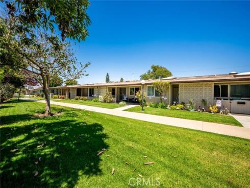 13381 El Dorado 202C M8 Drive, Seal Beach, CA