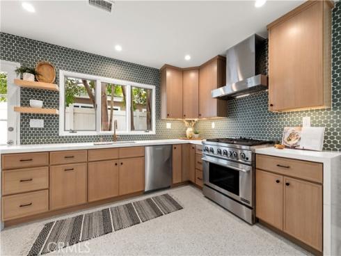 640 Island View , Seal Beach, CA
