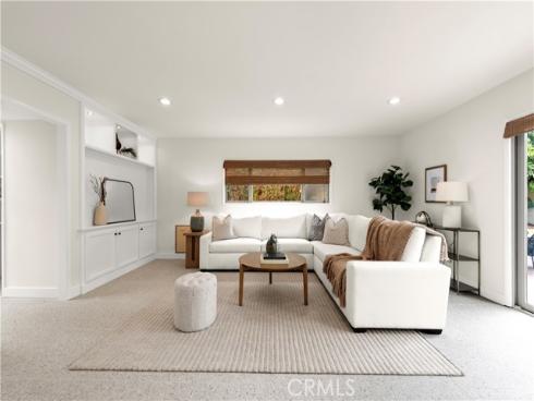 640 Island View , Seal Beach, CA