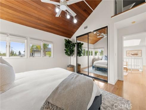 640 Island View , Seal Beach, CA