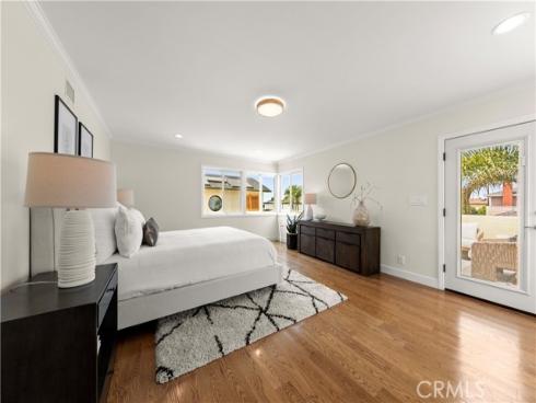 640 Island View , Seal Beach, CA