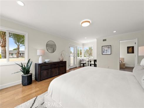 640 Island View , Seal Beach, CA