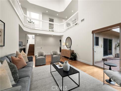 640 Island View , Seal Beach, CA