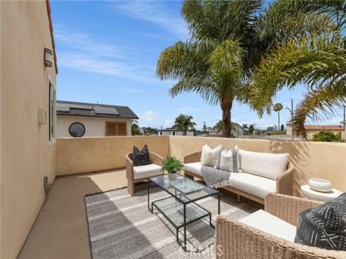 640 Island View , Seal Beach, CA