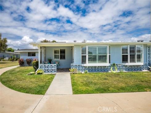 13721 Alderwood 28F LaneM-3, Seal Beach, CA