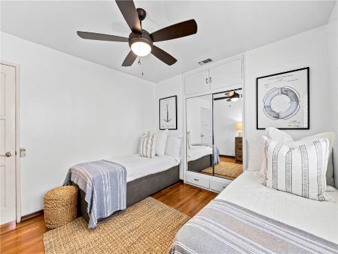 312 15th , Seal Beach, CA