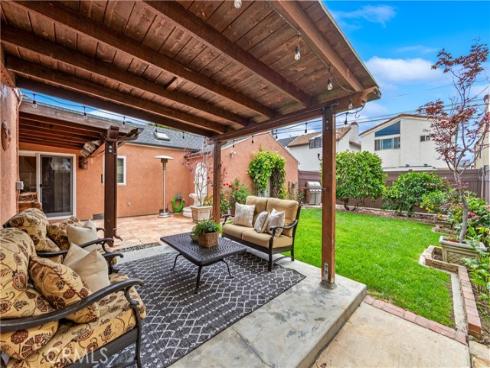 312 15th , Seal Beach, CA