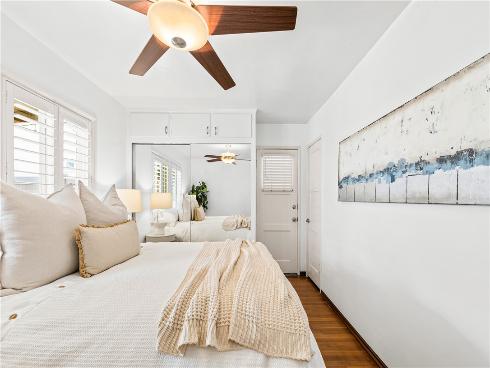 312 15th , Seal Beach, CA