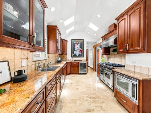 312 15th , Seal Beach, CA