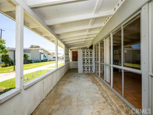 1562  Golden Rain  44D  M2  Road, Seal Beach, CA