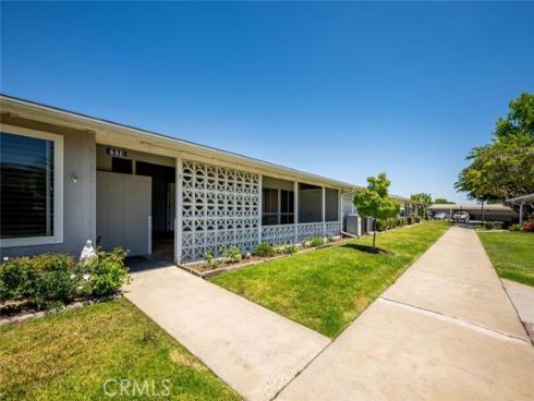 1562  Golden Rain  44D  M2  Road, Seal Beach, CA