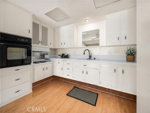 1562  Golden Rain  44D  M2  Road, Seal Beach, CA