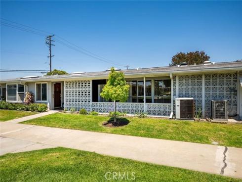 1562  Golden Rain  44D  M2  Road, Seal Beach, CA