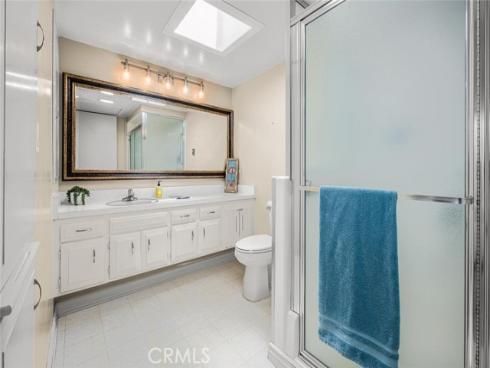 1562  Golden Rain  44D  M2  Road, Seal Beach, CA