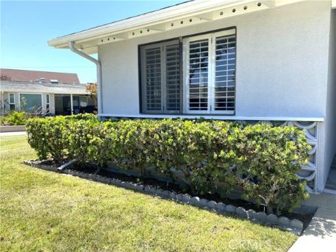 13641 Alderwood Ln., M3-35f , Seal Beach, CA