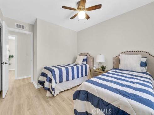 112 Stanford Lane, Seal Beach, CA