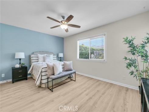 112 Stanford Lane, Seal Beach, CA