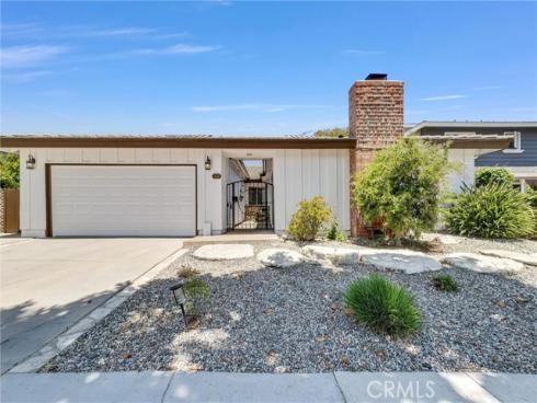 112 Stanford Lane, Seal Beach, CA