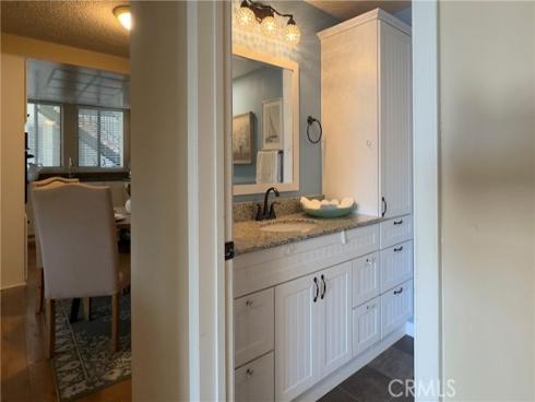 1980  Mckinney Way #13e  , Seal Beach, CA