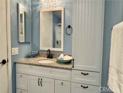 1980  Mckinney Way #13e  , Seal Beach, CA