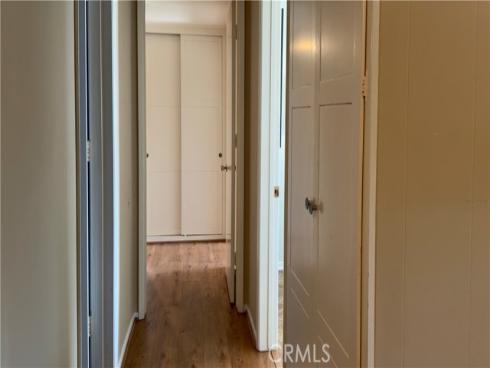 1980  Mckinney Way #13e  , Seal Beach, CA