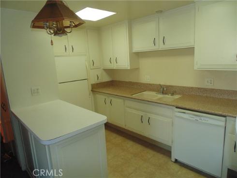1121 Northwood 237C Road, Seal Beach, CA