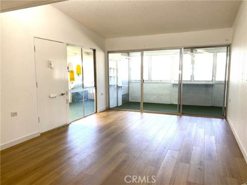 1560 Interlachen Rd., M12-66k , Seal Beach, CA