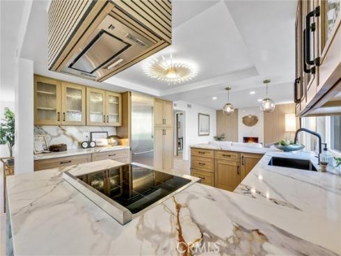 3690 Marigold , Seal Beach, CA