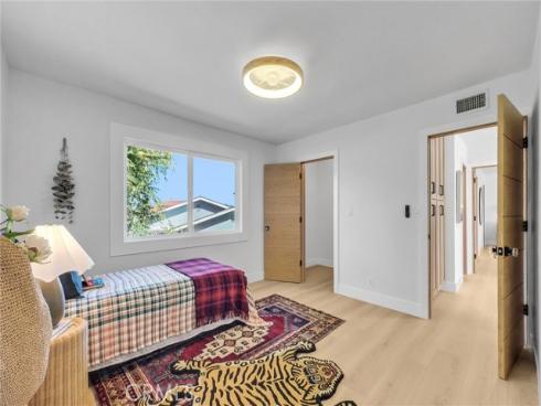 3690 Marigold , Seal Beach, CA