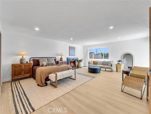 3690 Marigold , Seal Beach, CA