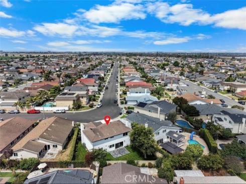 3690 Marigold , Seal Beach, CA