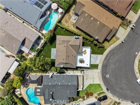 3690 Marigold , Seal Beach, CA