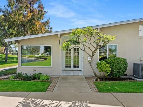 1740 Tam O'shanter 1A Road, Seal Beach, CA