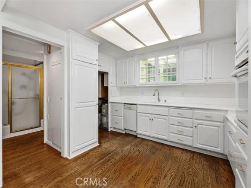 1740 Tam O'shanter 1A Road, Seal Beach, CA