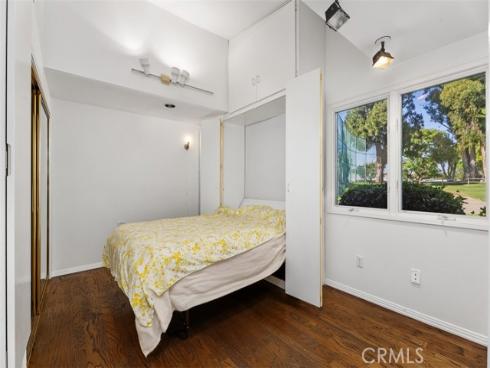 1740 Tam O'shanter 1A Road, Seal Beach, CA