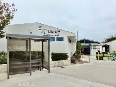 1740 Tam O'shanter 1A Road, Seal Beach, CA