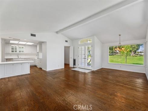1740 Tam O'shanter 1A Road, Seal Beach, CA