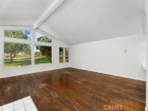 1740 Tam O'shanter 1A Road, Seal Beach, CA
