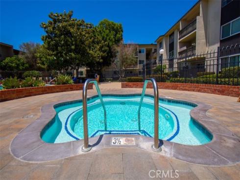 12200 Montecito L208 Road, Seal Beach, CA