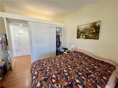 14001 Thunderbird Dr., M2-4j , Seal Beach, CA